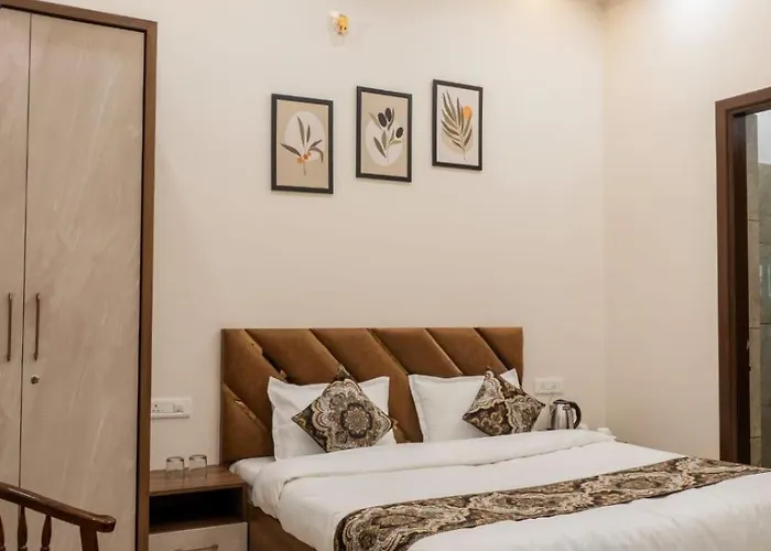 Solace Inn Near Golden Temple